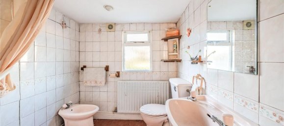 3 غرف نوم منزل في Kenton, United Kingdom رقم 12199 7