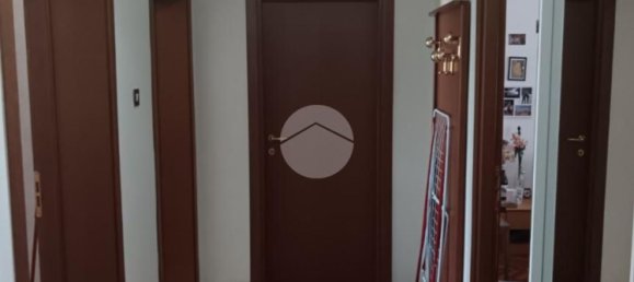 3 rooms Apartment in Ferrara, Italy No. 262483 5