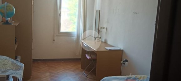 3 rooms Apartment in Ferrara, Italy No. 262483 8