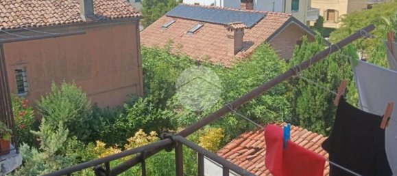3 rooms Apartment in Ferrara, Italy No. 262483 9