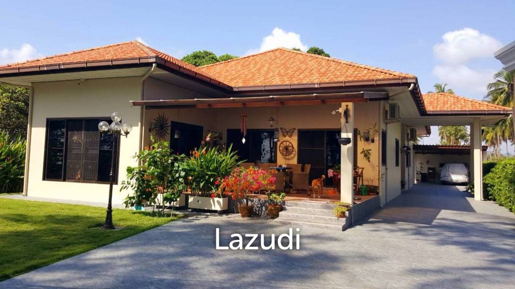 3 bedrooms Cafe / restaurant in Bang Saphan, Thailand No. 17387