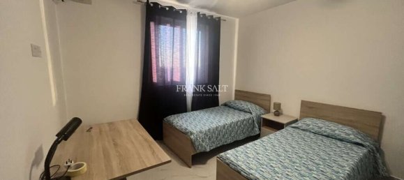 Квартира с 3 спальнями в Марсаскала, Мальта № 11345 4