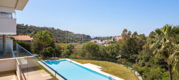 Apartamento de 3 dormitorios en Los Arqueros, Spain No. 52759 19