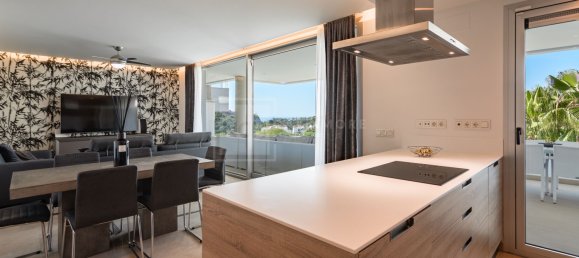 Apartamento de 3 dormitorios en Los Arqueros, Spain No. 52759 6