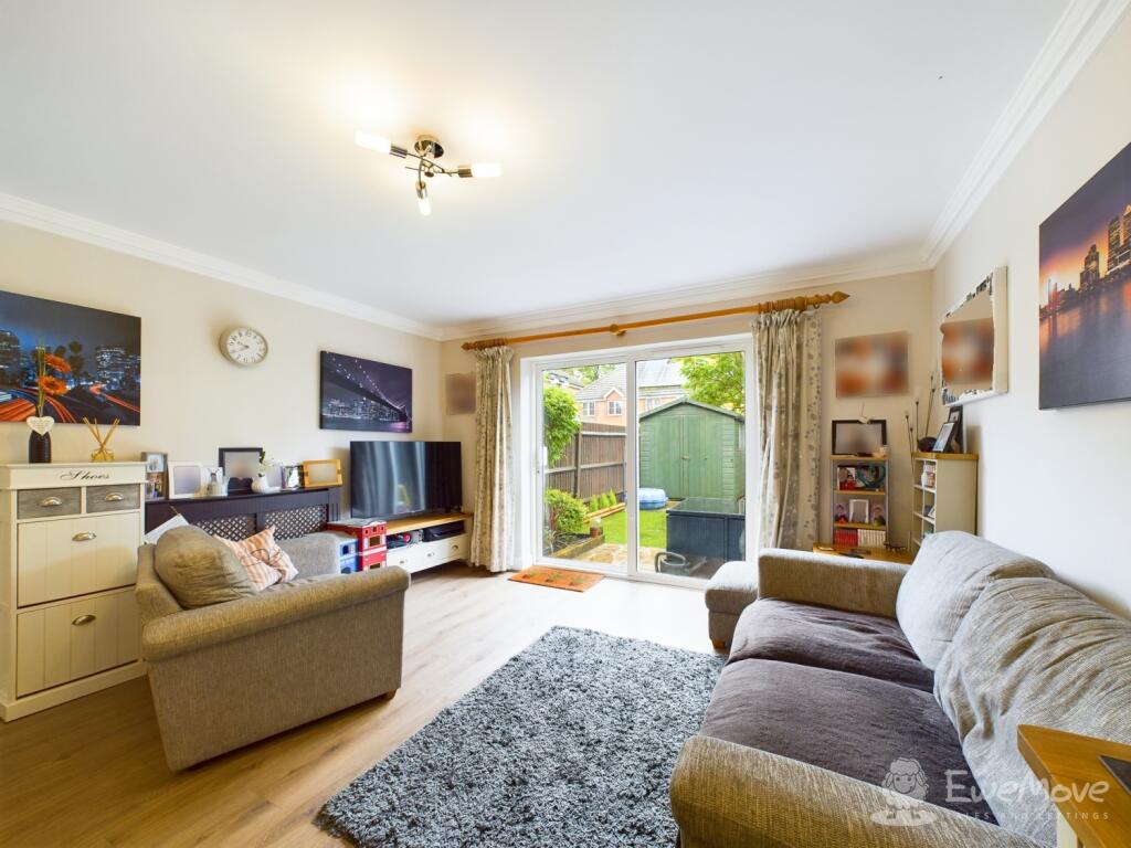 Дом с 2 спальнями в Бордон, Великобритания № 13830