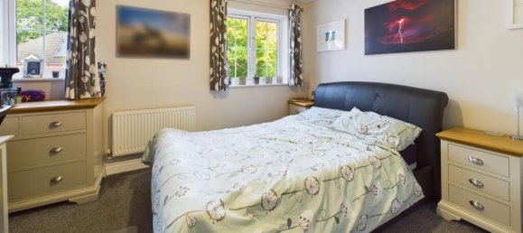 Дом с 2 спальнями в Бордон, Великобритания № 13830 8