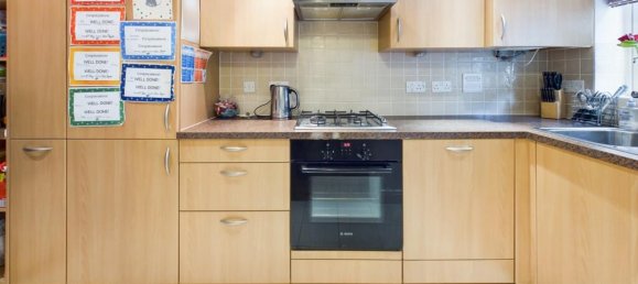 Дом с 2 спальнями в Бордон, Великобритания № 13830 4