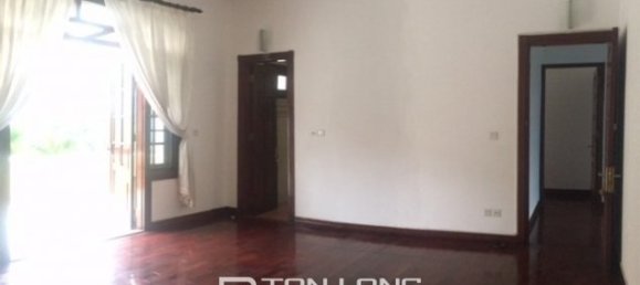 5 chambres Villa à Tay Ho, Vietnam No. 1972 10