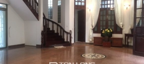 5 chambres Villa à Tay Ho, Vietnam No. 1972 2