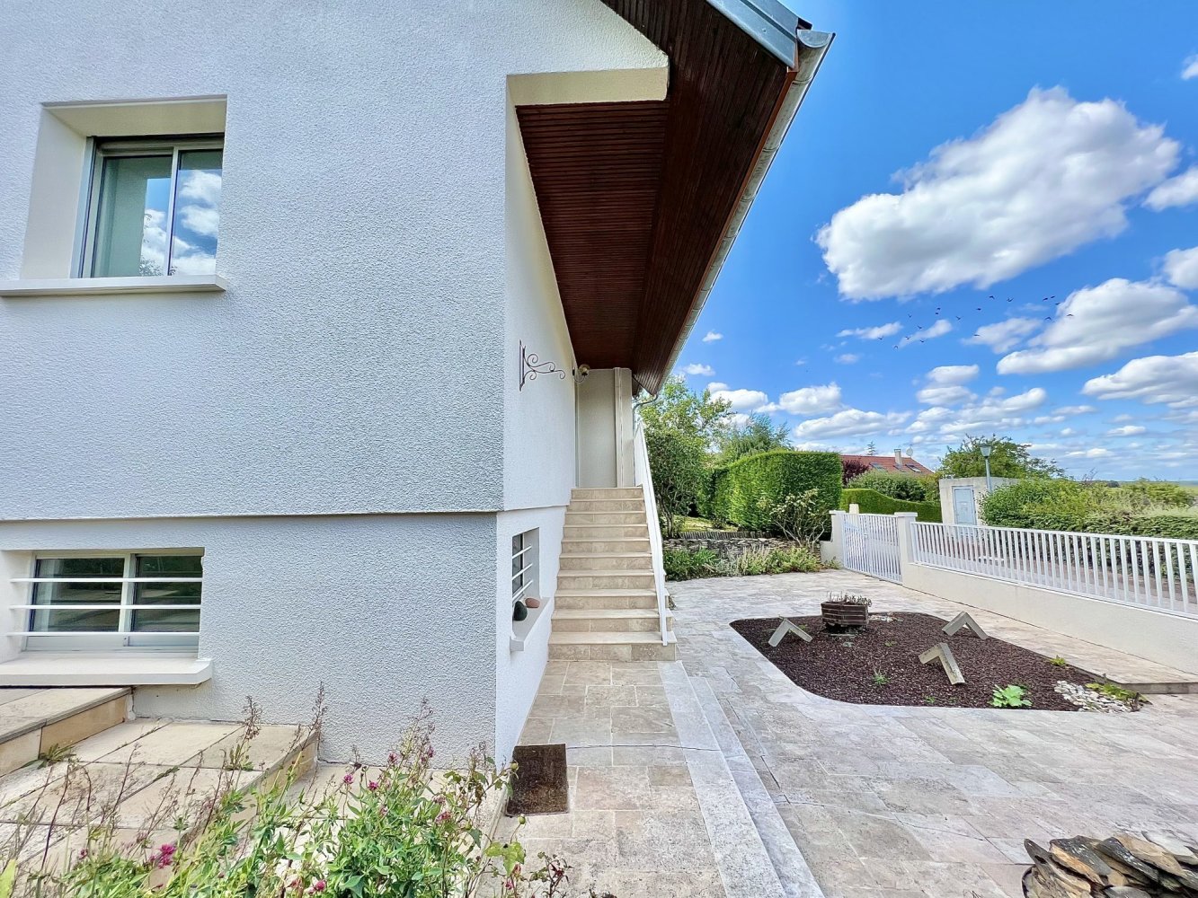 Casa T4 em Hauteville-les-Dijon, France N.º 208179