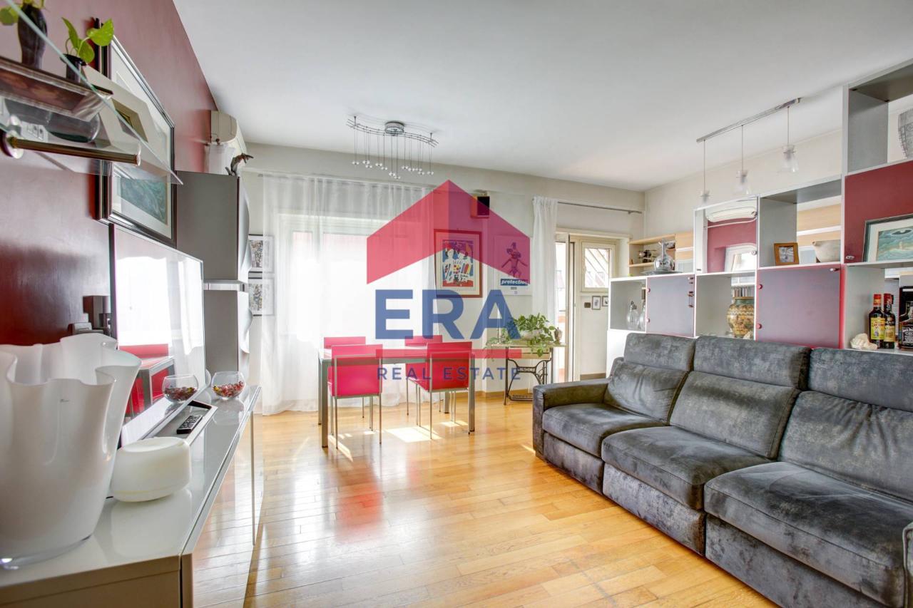 3 rooms Apartment in Rome, Italy No. 37670