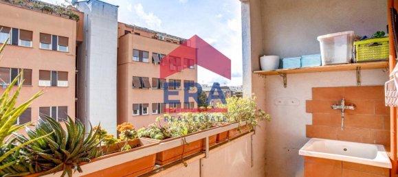 3 rooms Apartment in Rome, Italy No. 37670 42