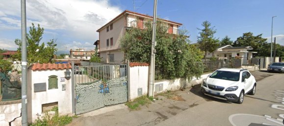 3 rooms Apartment in Rome, Italy No. 198835 2