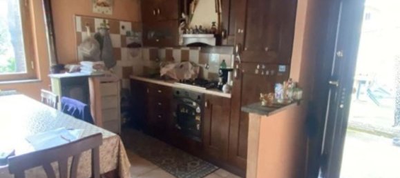 3 rooms Apartment in Rome, Italy No. 198835 13