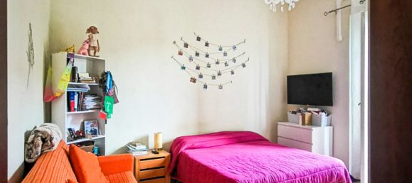 2-salle Appartement à Messina, Italy No. 46407 10