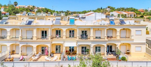 3 bedrooms House in Guia, Portugal No. 226305 5