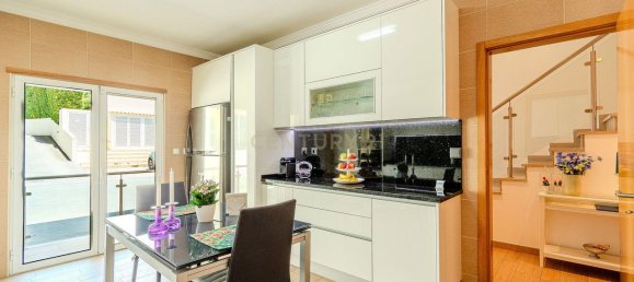 3 bedrooms House in Guia, Portugal No. 226305 22