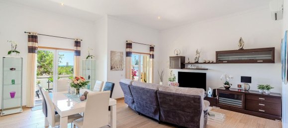 3 bedrooms House in Guia, Portugal No. 226305 12