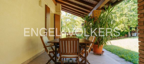 4 bedrooms Villa in Monte San Pietro, Italy No. 260876 7