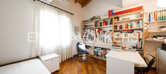 4 bedrooms Villa in Monte San Pietro, Italy No. 260876 18