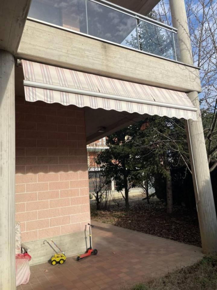 5 rooms Villa in Alba, Italy No. 21725