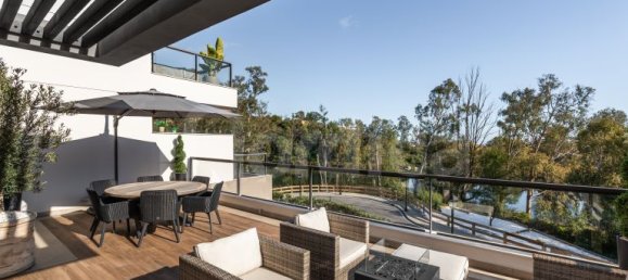 3 Schlafzimmer Wohnung in Marbella, Spain, Nr. 74971 2