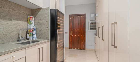 6 Schlafzimmer Villa in Marbella, Spain, Nr. 137767 27