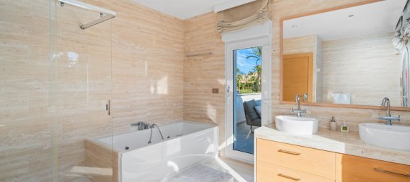 6 Schlafzimmer Villa in Marbella, Spain, Nr. 137767 23