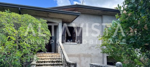 5 bedrooms Villa in Bedizzole, Italy No. 329054 5