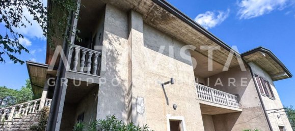 5 bedrooms Villa in Bedizzole, Italy No. 329054 9