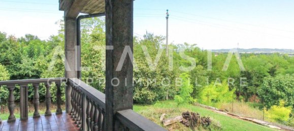 5 bedrooms Villa in Bedizzole, Italy No. 329054 16