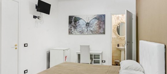 6 rooms Apartment in Siena, Italy No. 57132 19