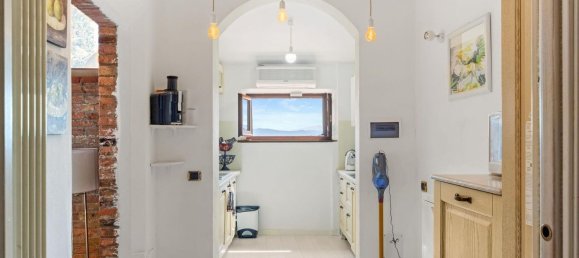 6 rooms Apartment in Siena, Italy No. 57132 13