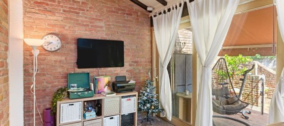 6 rooms Apartment in Siena, Italy No. 57132 10