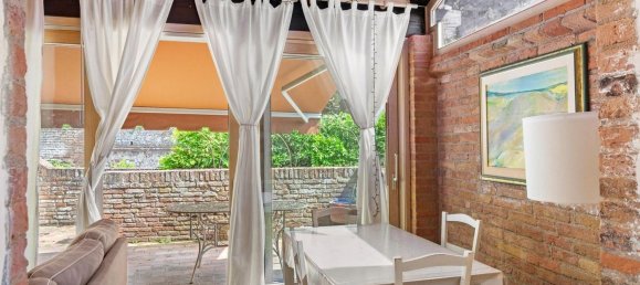 6 rooms Apartment in Siena, Italy No. 57132 9