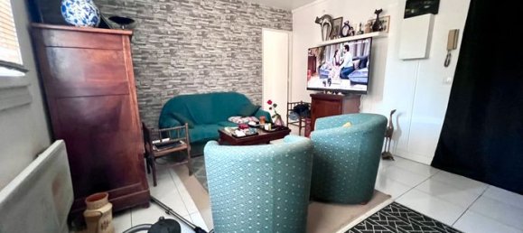 Apartamento de 1 dormitorio en Gagny, France No. 314920 3