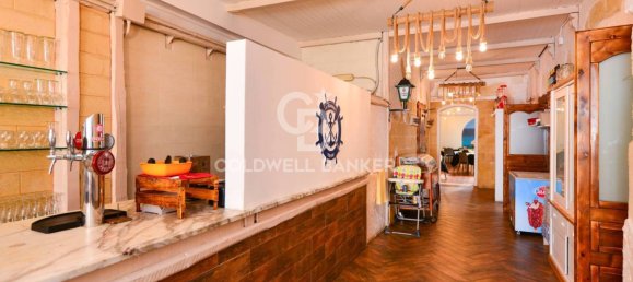 2غرفة عقار تجاري في Melendugno, Italy رقم 69448 2