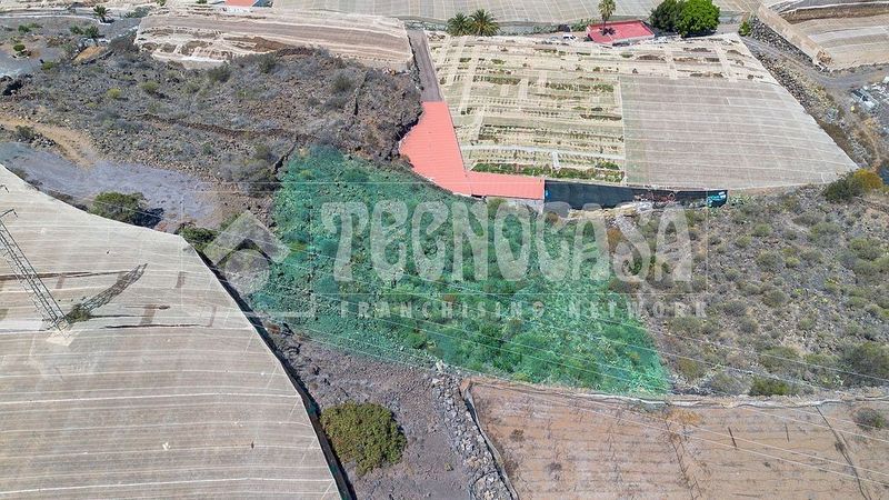 Grundstück in Guia de Isora, Spain 2447m², Nr. 180412