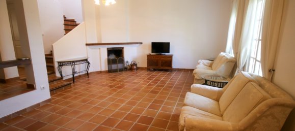 Adosado de 2 dormitorios en Istán, Spain No. 28097 4