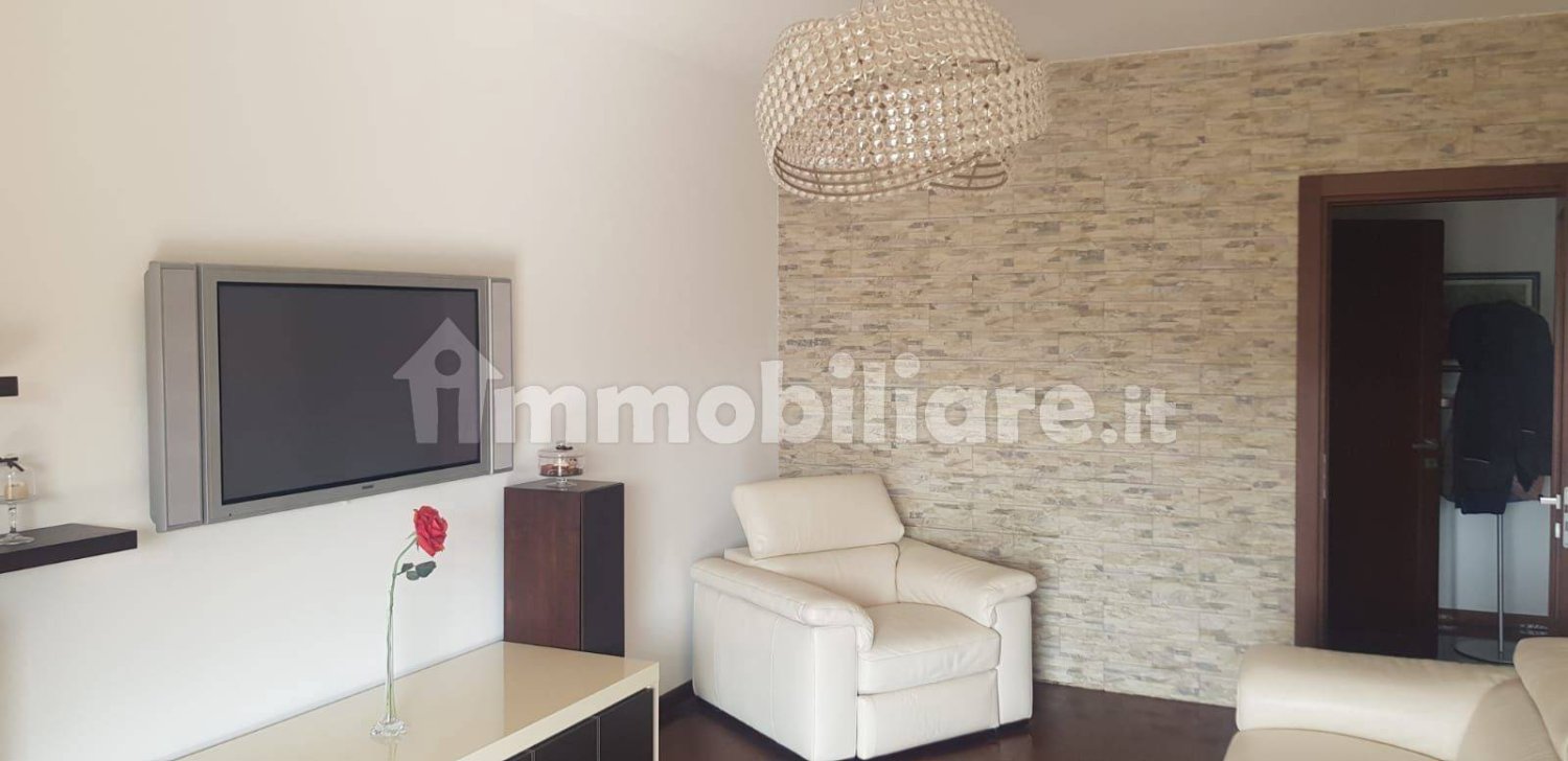 2 chambres Appartement à Genoa, Italy No. 401624