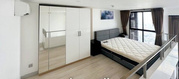 1 bedroom Duplex in Bangkok, Thailand No. 17266 3