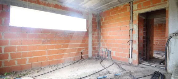 Земельный участок в Авейру, Португалия № 93233 5