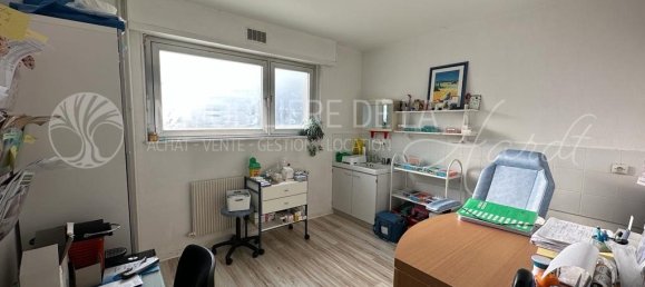 Bâtiment à Riedisheim, France 347m² No. 86353 3