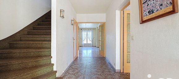 5 bedrooms House in Breuillet, France No. 318242 4