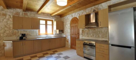 3 bedrooms Property in Zakynthos, Greece No. 572 5