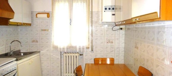 3 bedrooms Villa in Ferrara, Italy No. 63768 11