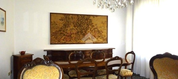 3 bedrooms Villa in Ferrara, Italy No. 63768 3