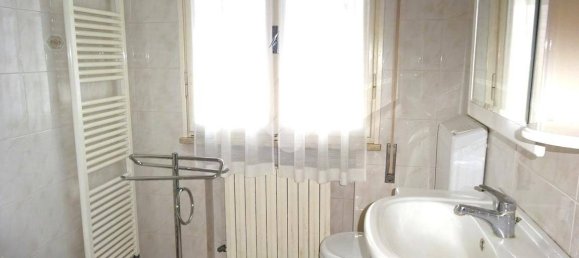 3 bedrooms Villa in Ferrara, Italy No. 63768 25