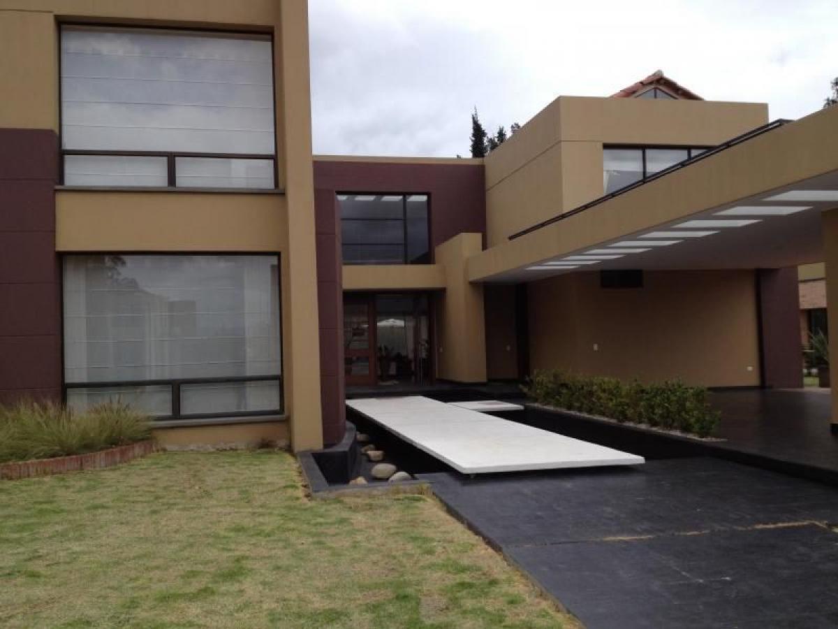 4 bedrooms House in Cundinamarca, Colombia No. 7986
