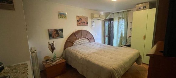 2 bedrooms Villa in Ladispoli, Italy No. 141542 9